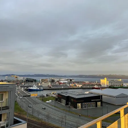 Appartement On The 9th Floor With A View - Solsiden